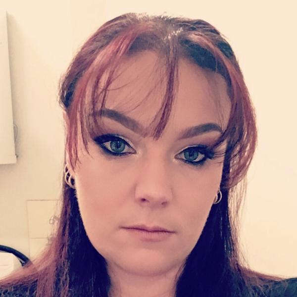 Hair Stylists & Makeup Artists in Geelong from 65. Free Lashes ️