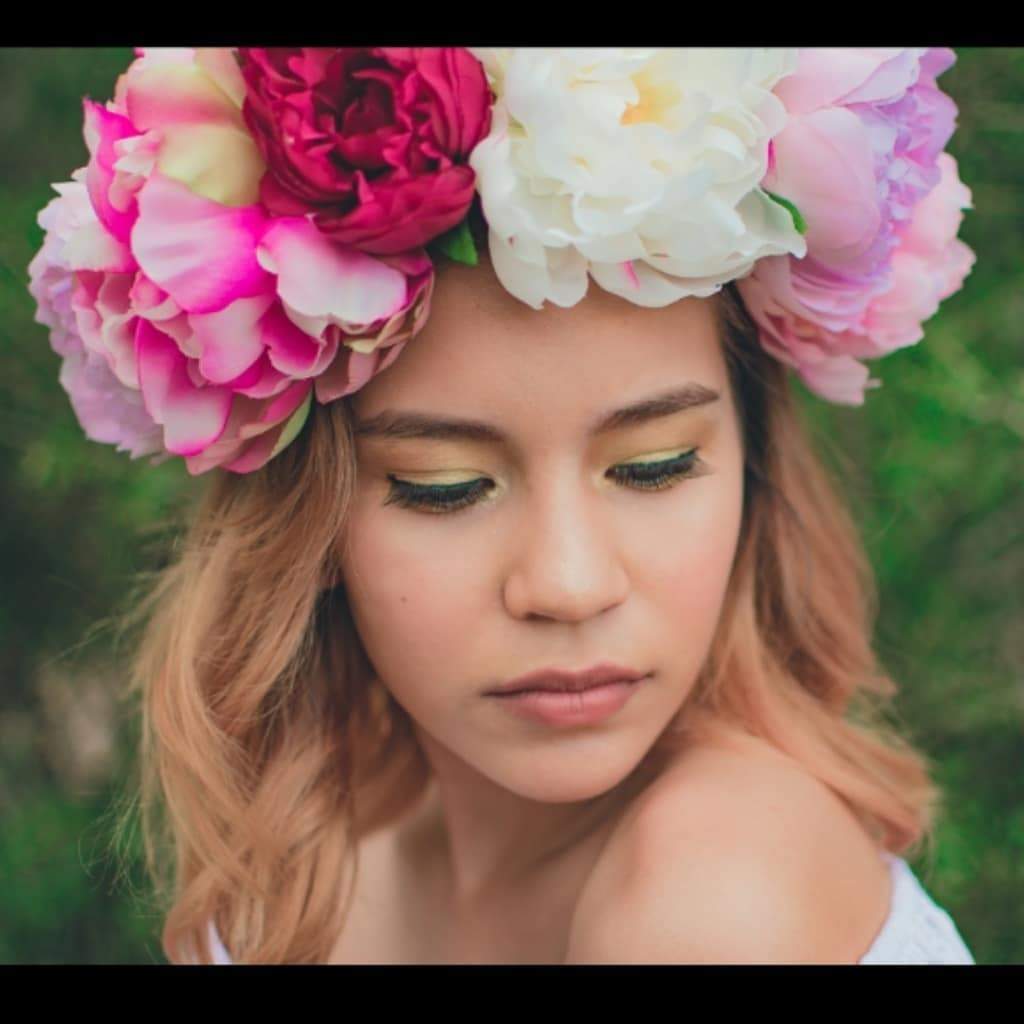 Hair Stylists & Makeup Artists in Rockhampton from 90. Free Lashes ️